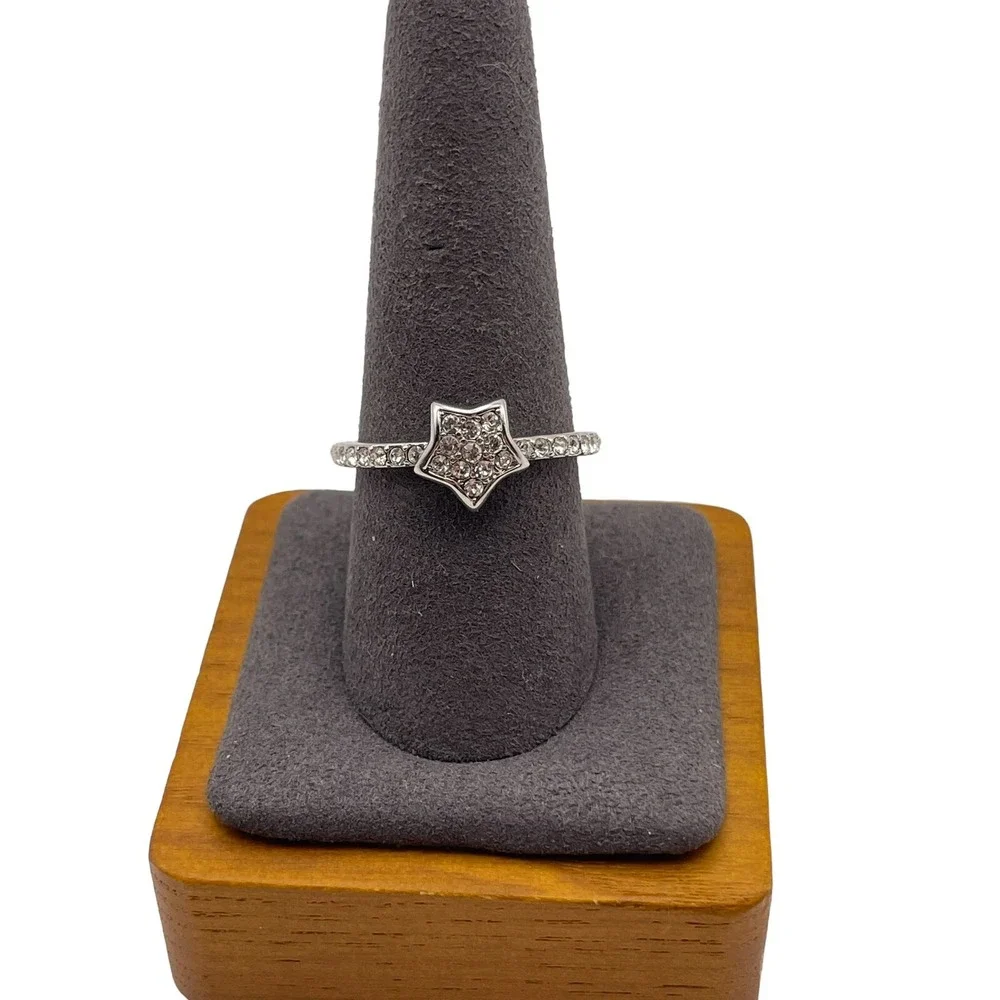 Star Ring Marked B China Silver‎ Tone Size 9 Icy Clear Rhinestones Astrology